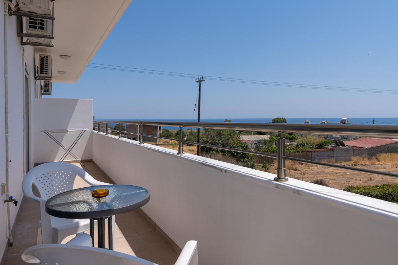 Lungo Mare Apartment Gennadi Luaran gambar