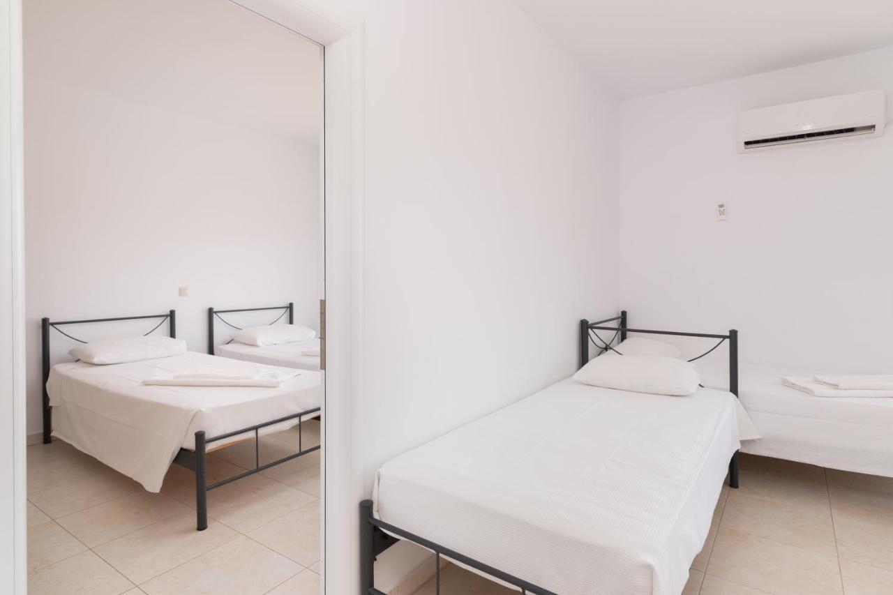 Lungo Mare Apartment Gennadi Luaran gambar